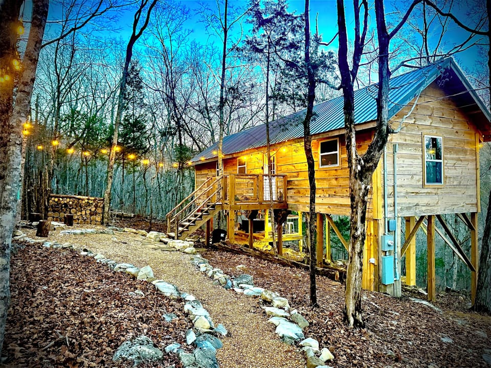 Lighted path entrance