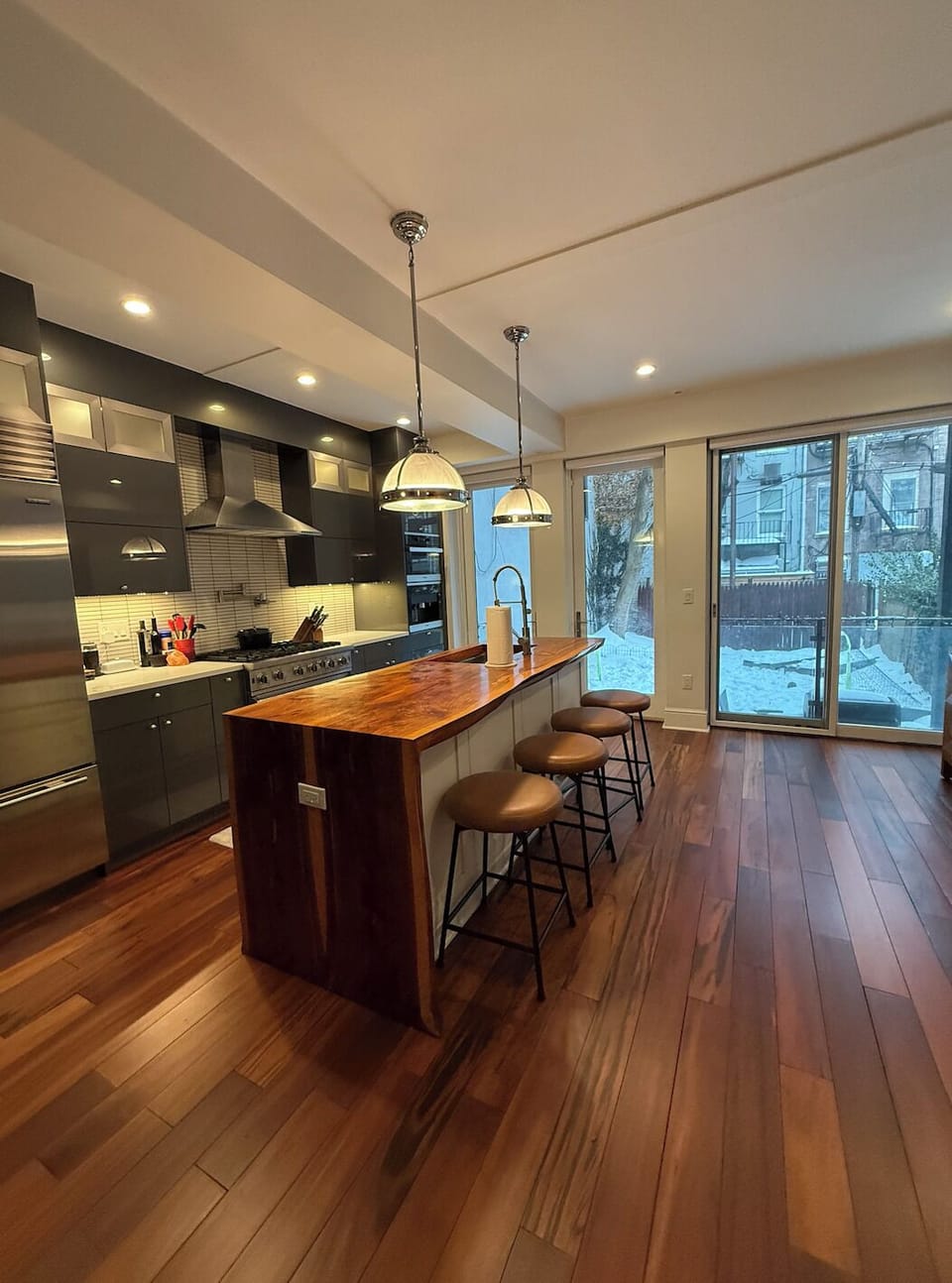 Open Kitchen with FRAME TV 