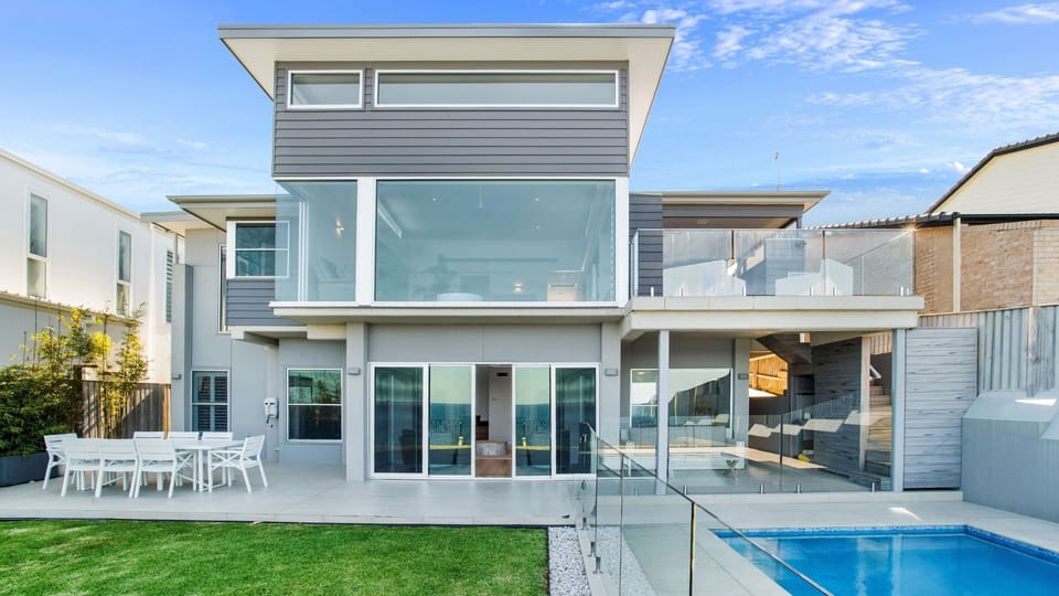 Salt n Sol | Rear of house | Pool | WiFi | Fully fenced back yard | Ocean views
