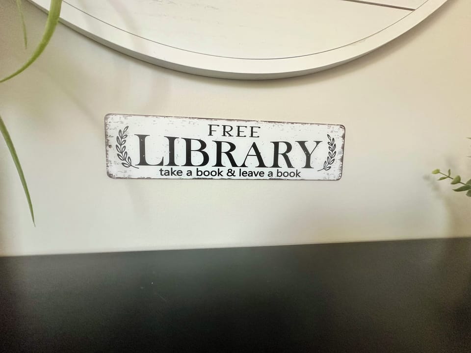 Shared office, library, and fitness area 