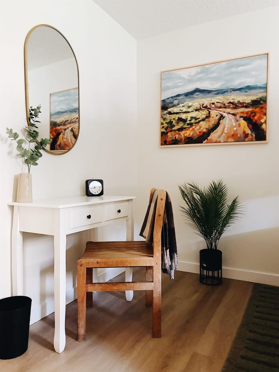 Desk in bunk bedroom