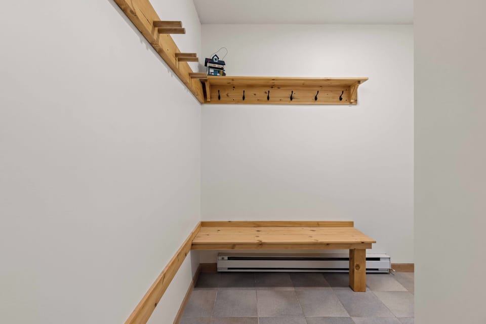Condo | Interior