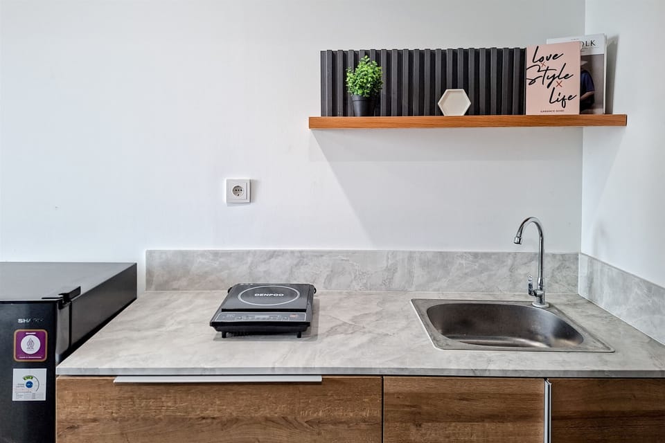 Standard Studio | Private kitchen | Electric kettle