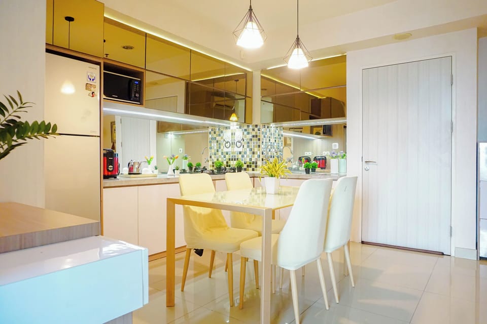 Standard Apartment | Dining room