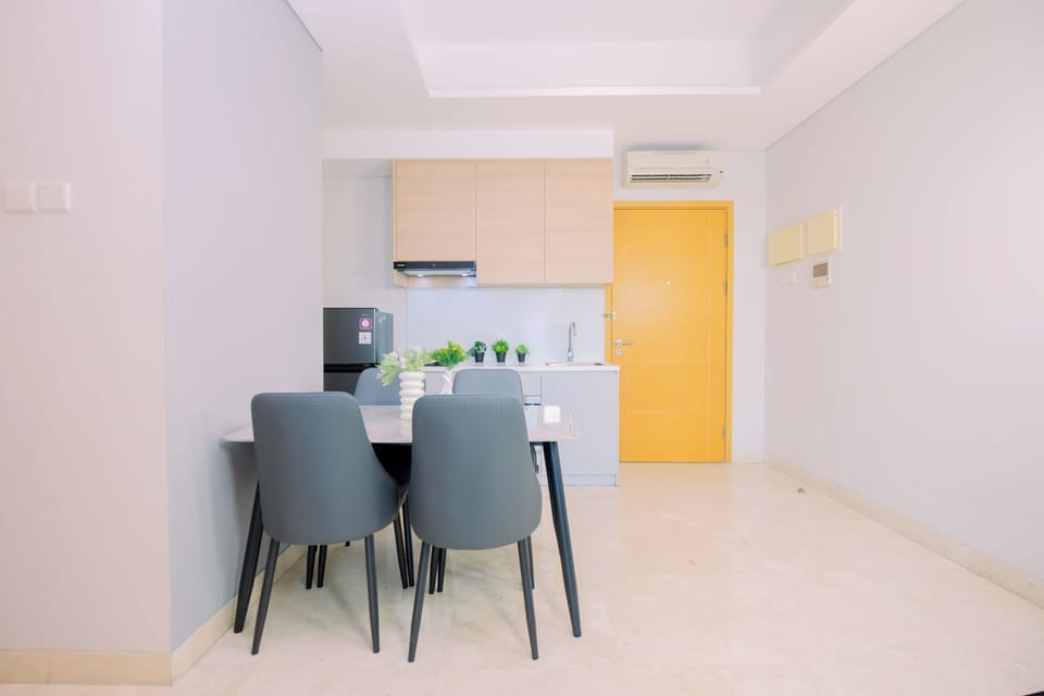 Standard Apartment | Dining room
