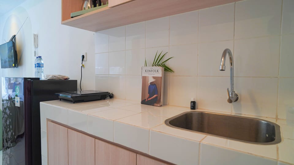 Standard Studio | Private kitchen | Electric kettle