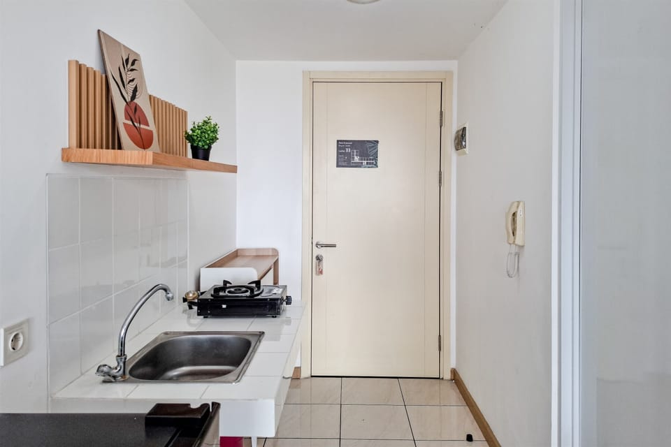 Standard Studio | Private kitchen | Electric kettle