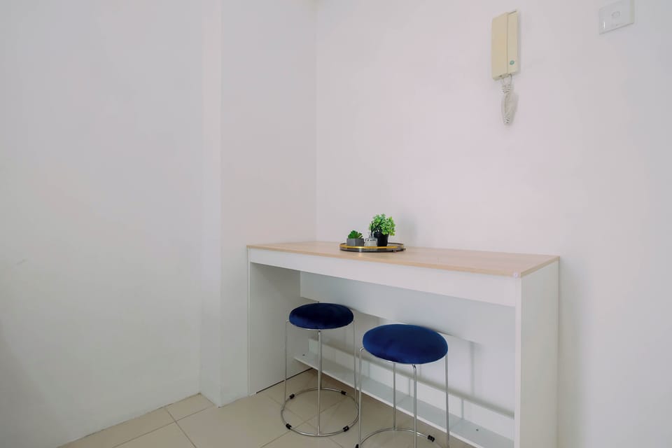 Standard Apartment | Dining room