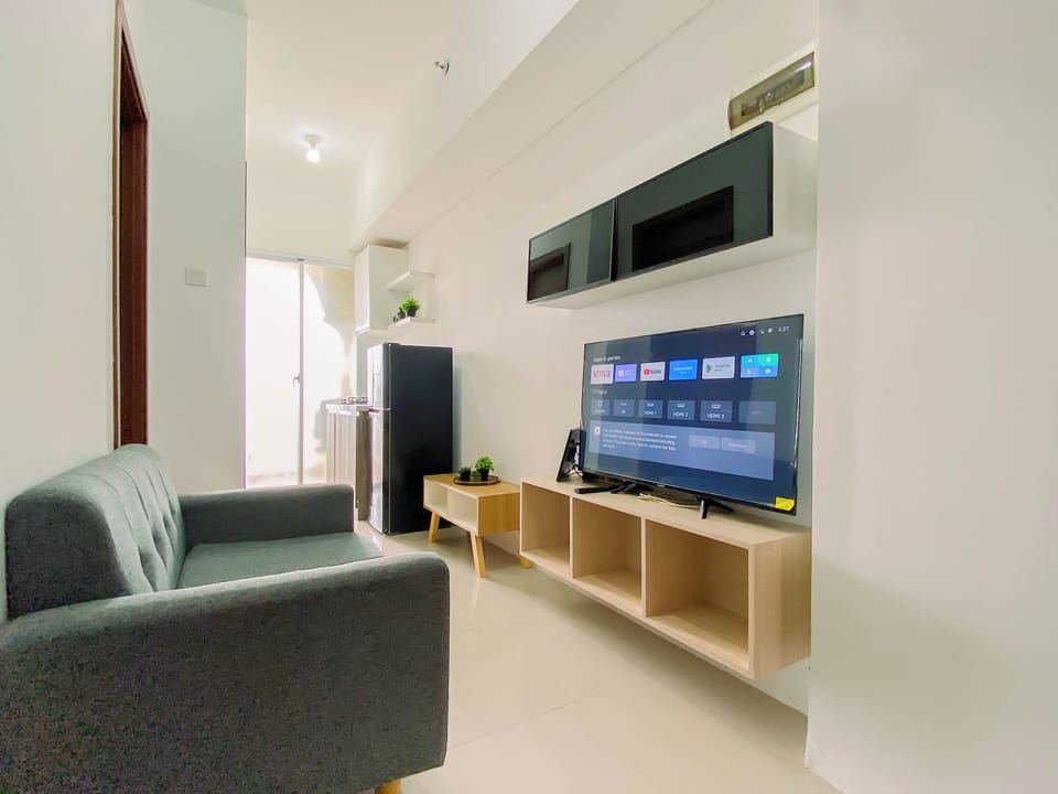 Standard Apartment | Living area