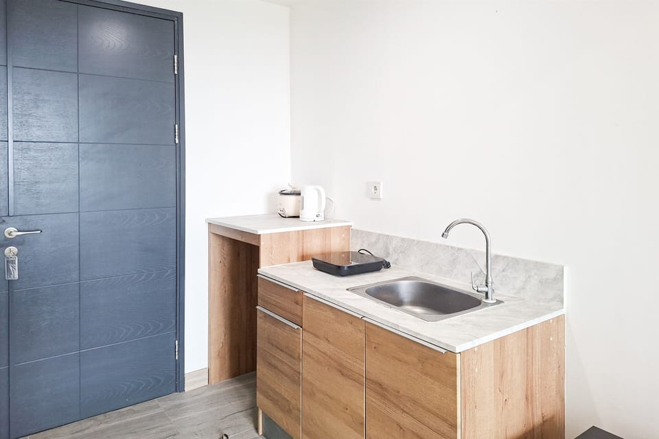 Standard Studio | Private kitchen | Electric kettle