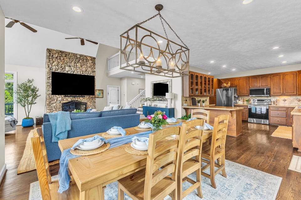 Main Level Dining Room