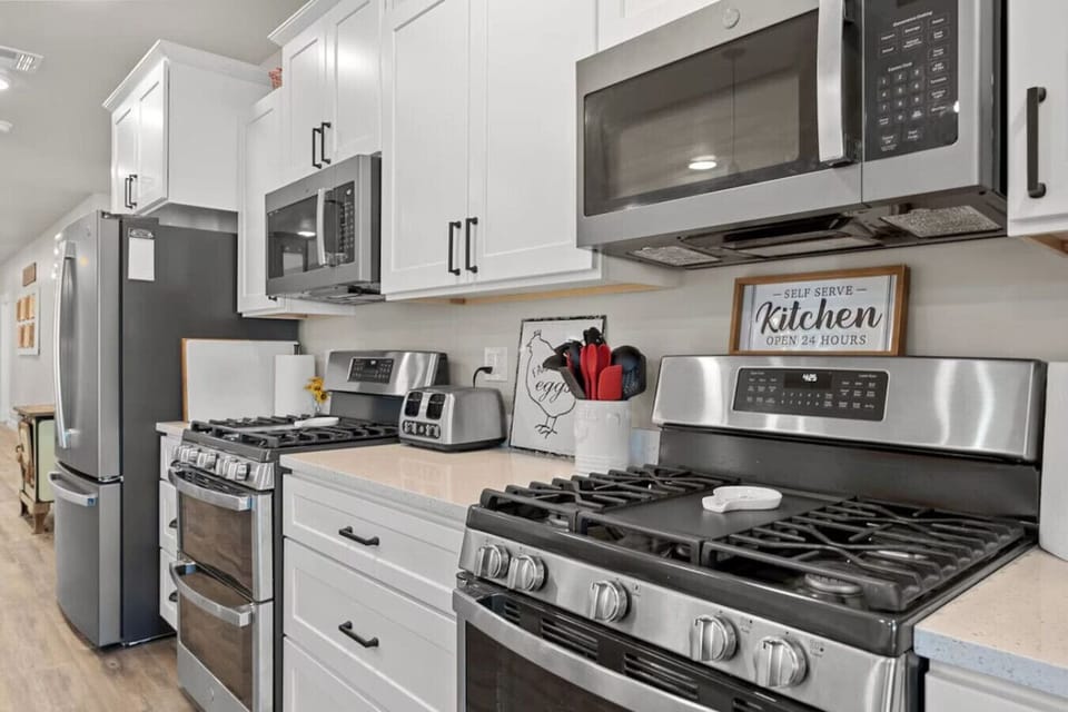 Full Kitchen