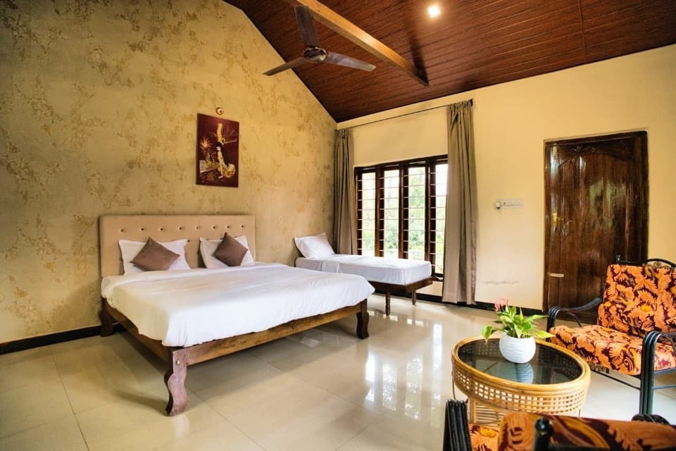 Junior Room | Iron/ironing board, free WiFi