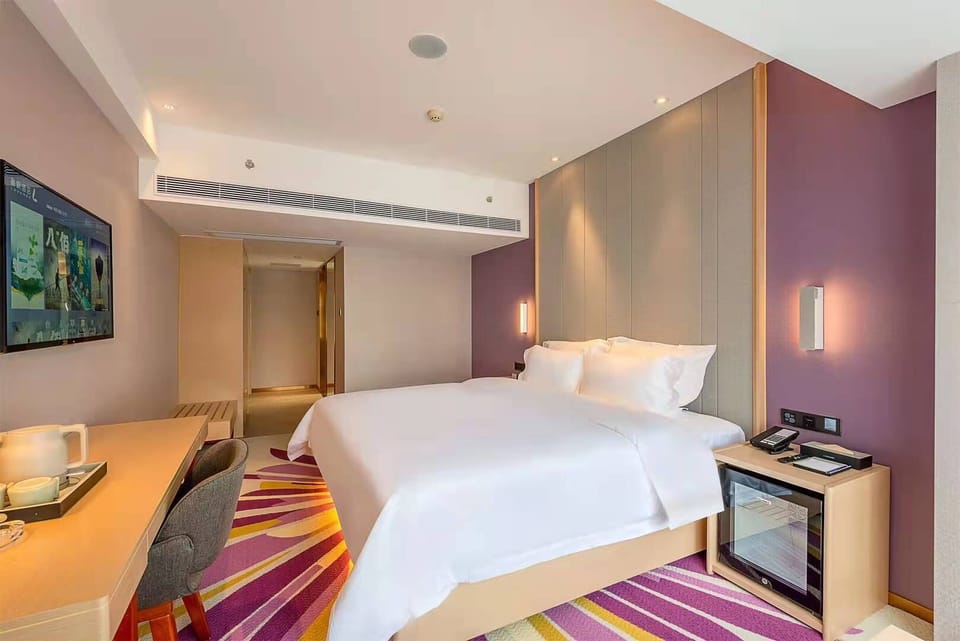 Luxury Double Room, City View | Egyptian cotton sheets, premium bedding, down comforters, pillowtop beds