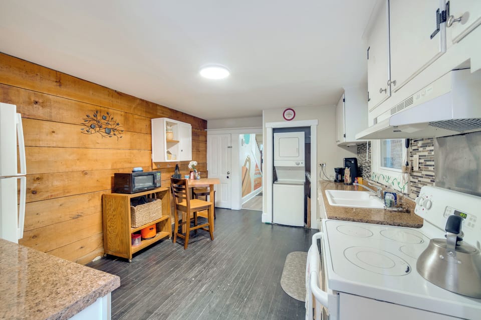 Kitchen | 1st Floor