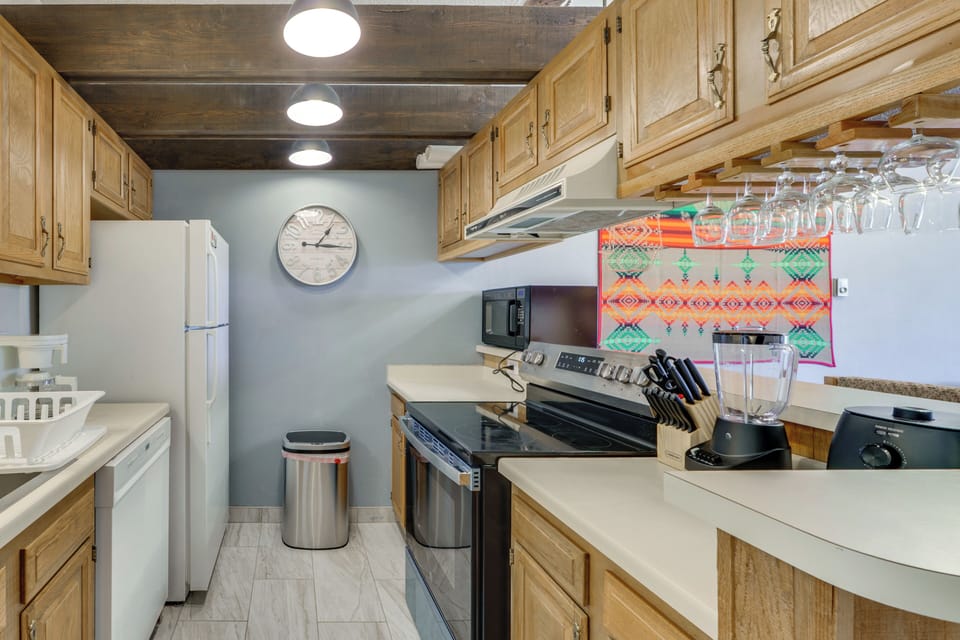 Kitchen | 2nd Floor