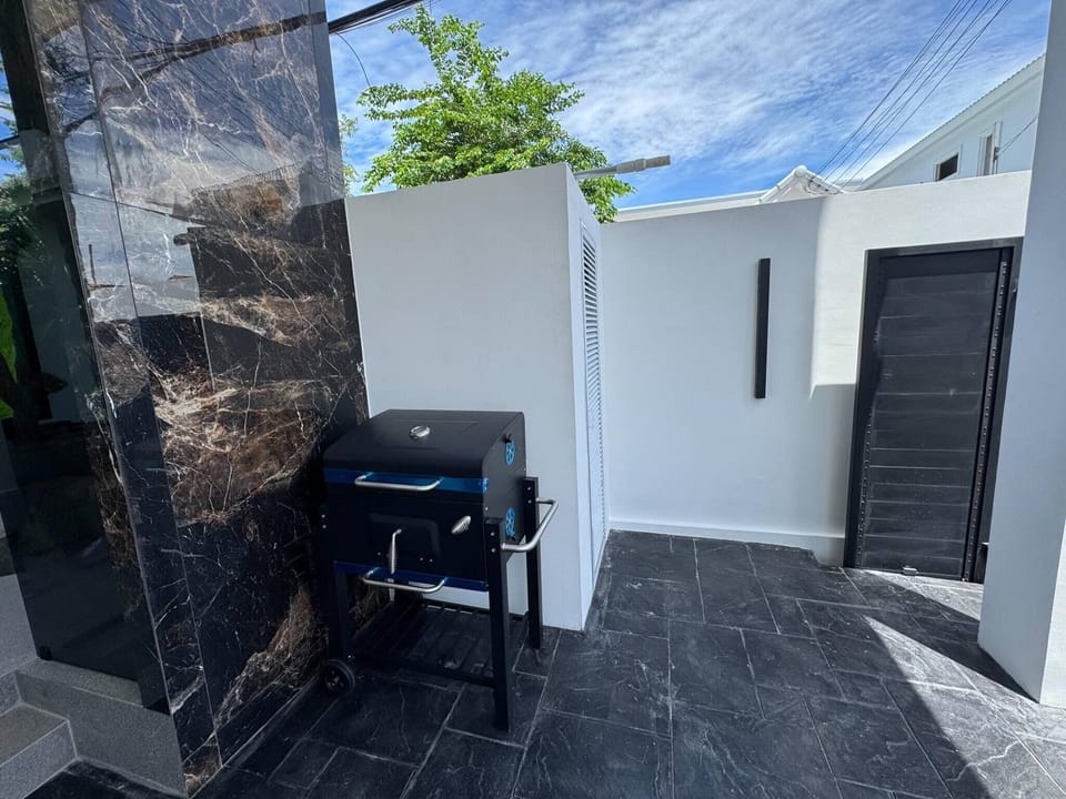 Villa, 5 Bedrooms, Private Pool | BBQ/picnic area