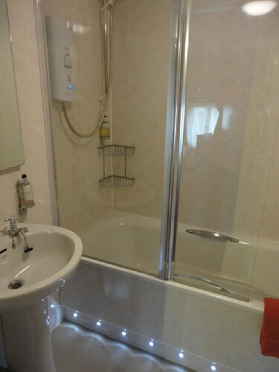 Double Room (With Extra Bed) | Bathroom | Hair dryer, towels, toilet paper