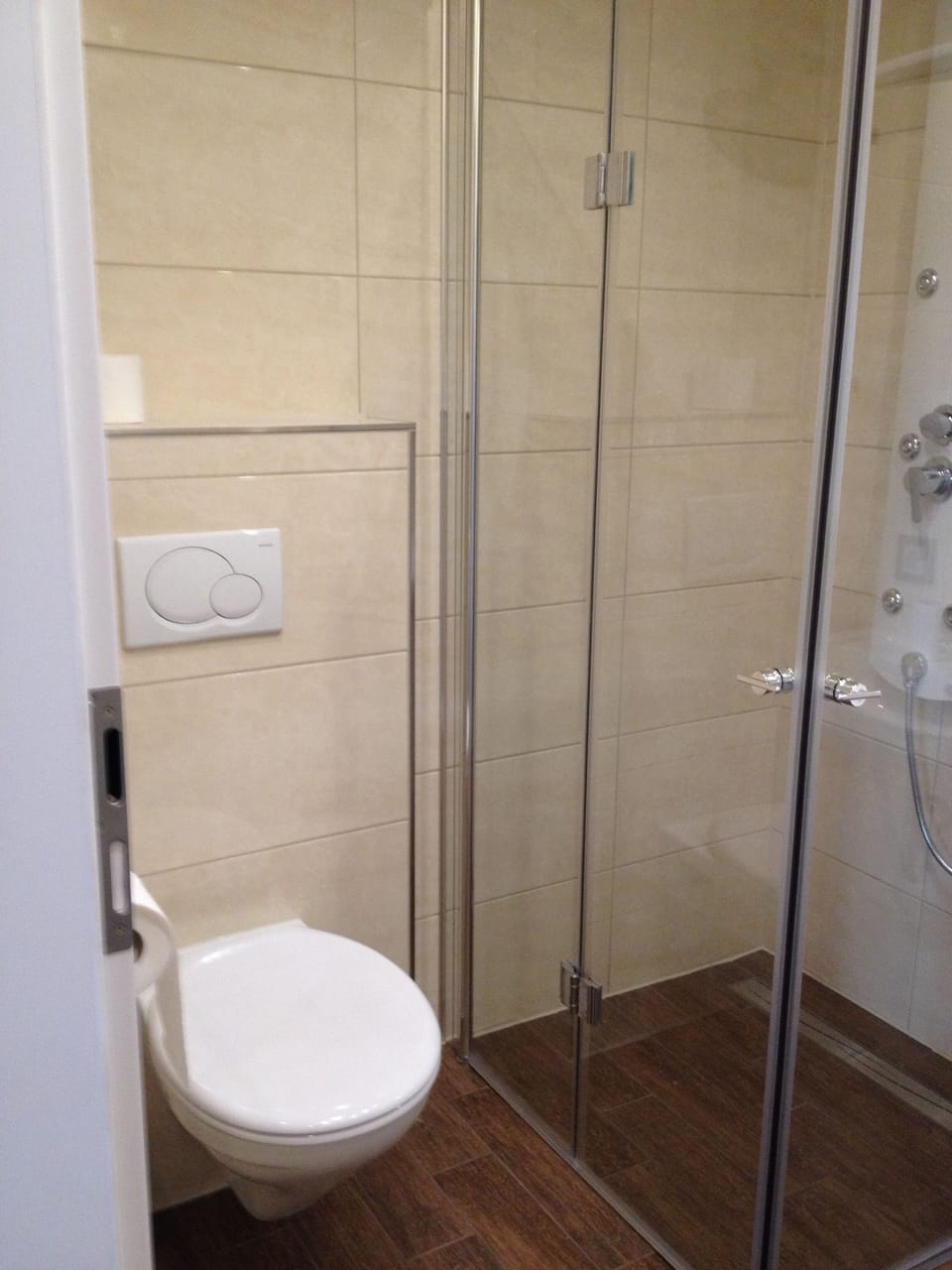 Classic Apartment | Bathroom