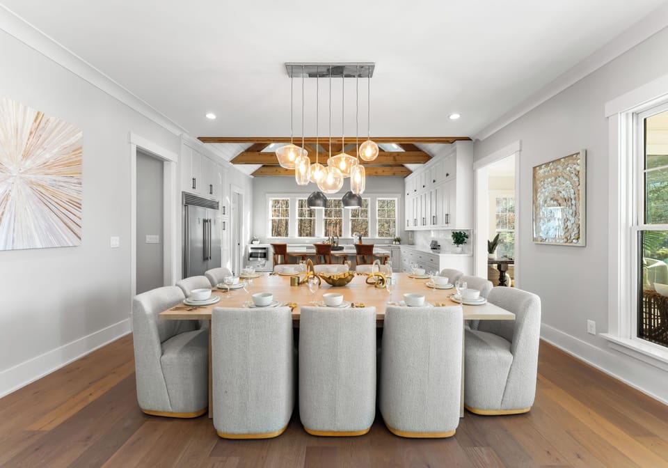 Large dining area ideal for large group meals.