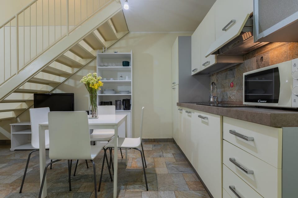 House | 1 bedroom