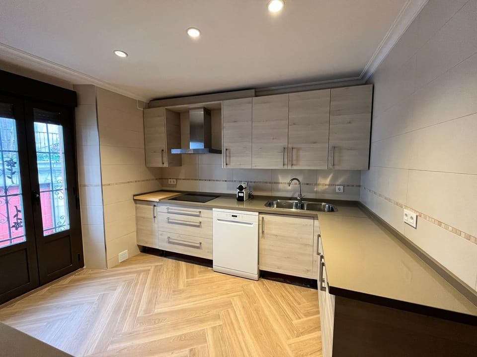 House | 5 bedrooms