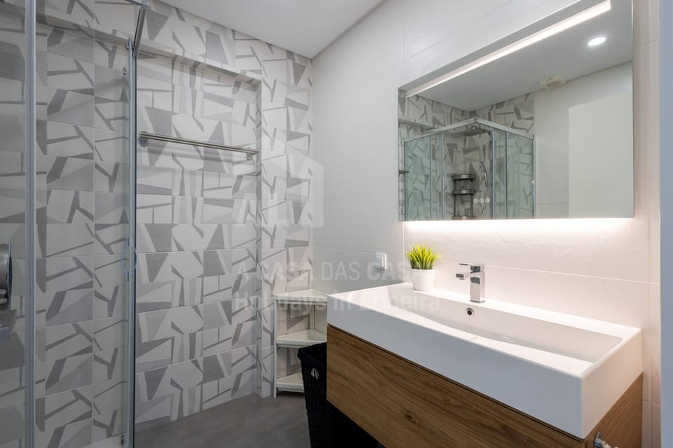 Terence Apartment by Acasadascasas Apartment in Ericeira