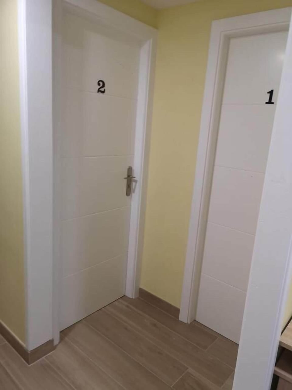 Double Room, Shared Bathroom, City View | Interior