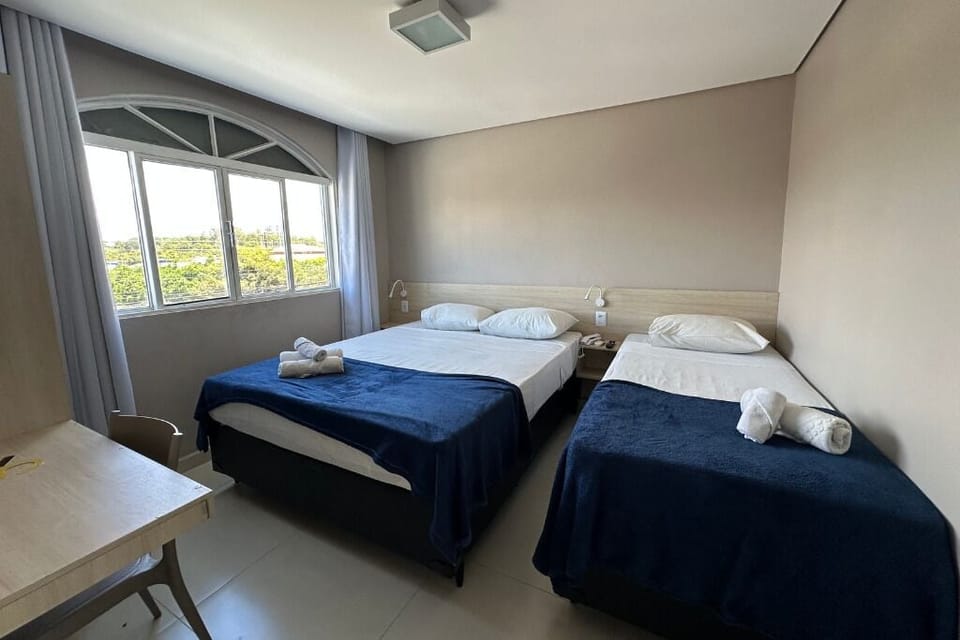 Superior Triple Room | Desk, laptop workspace, soundproofing, free WiFi
