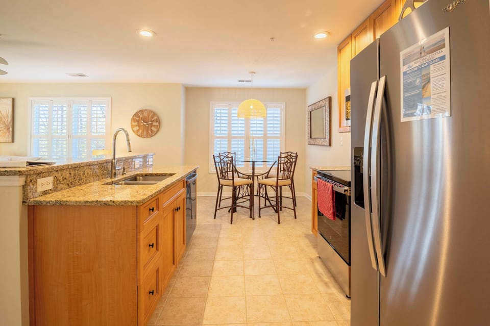 Kitchen with Dining Table and Countertop Seating