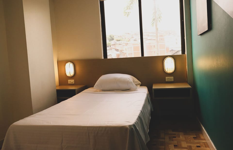 Standard Single Room | Free WiFi