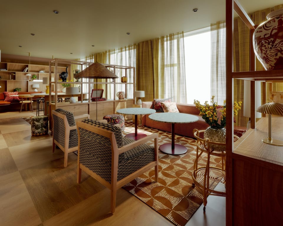 In-room safe, laptop workspace, blackout drapes, iron/ironing board