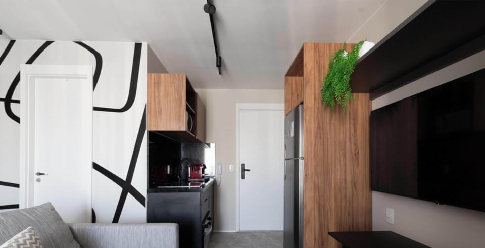 Superior Studio, City View | Living area
