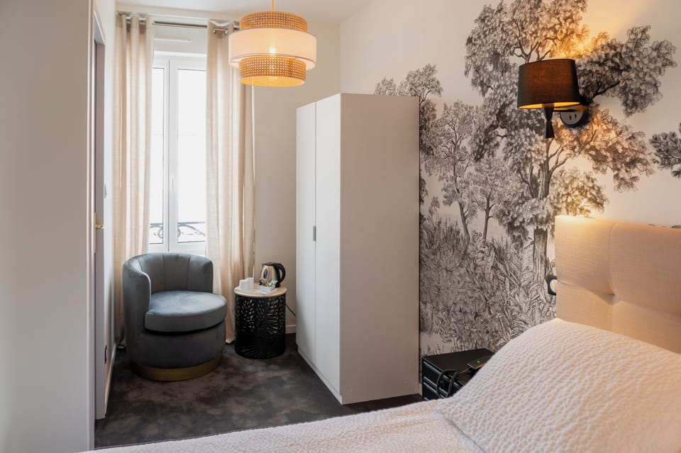 Club Double Room | Soundproofing, free WiFi, bed sheets, wheelchair access