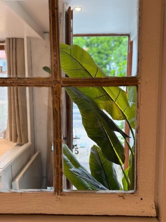 Double Room, Garden View | Interior