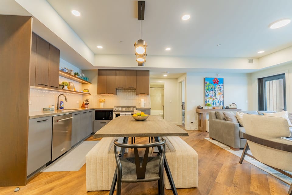 Dine in style in this modern kitchen and dining space.