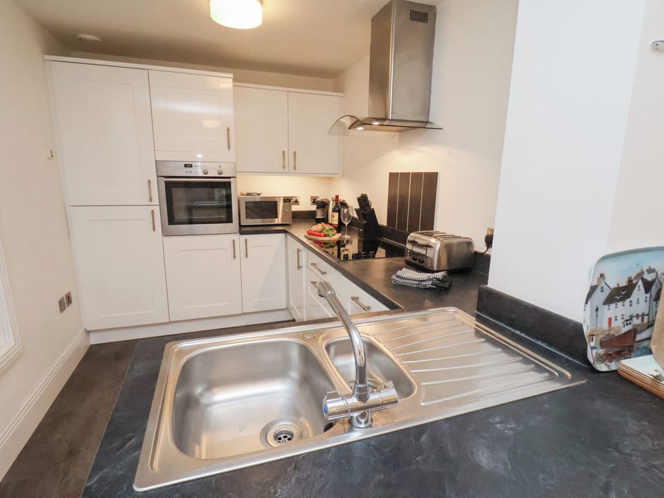 Fridge, microwave, dishwasher, toaster
