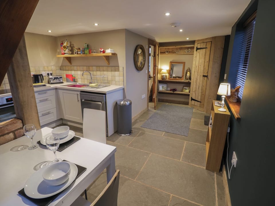 Fridge, microwave, dishwasher, toaster