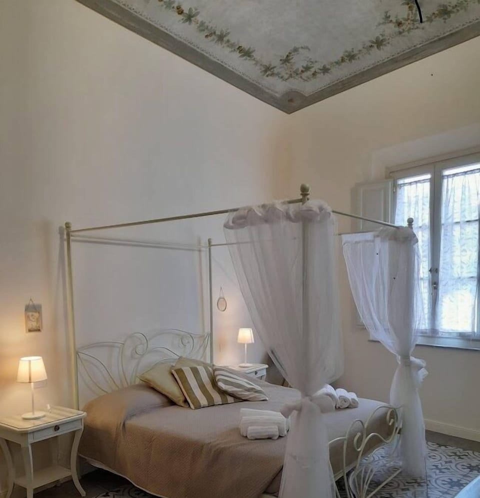 Superior Double Room | Down comforters, free minibar items, desk, laptop workspace
