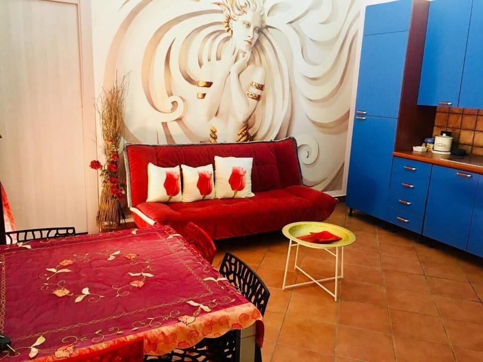 Family Apartment, Balcony, Courtyard View | Living area | TV