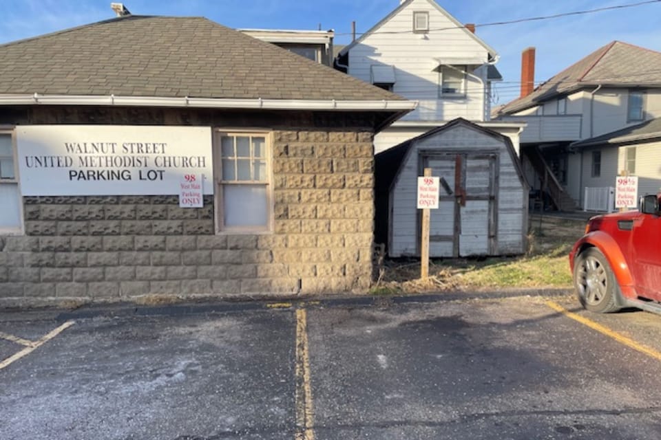 2 private parking spots 