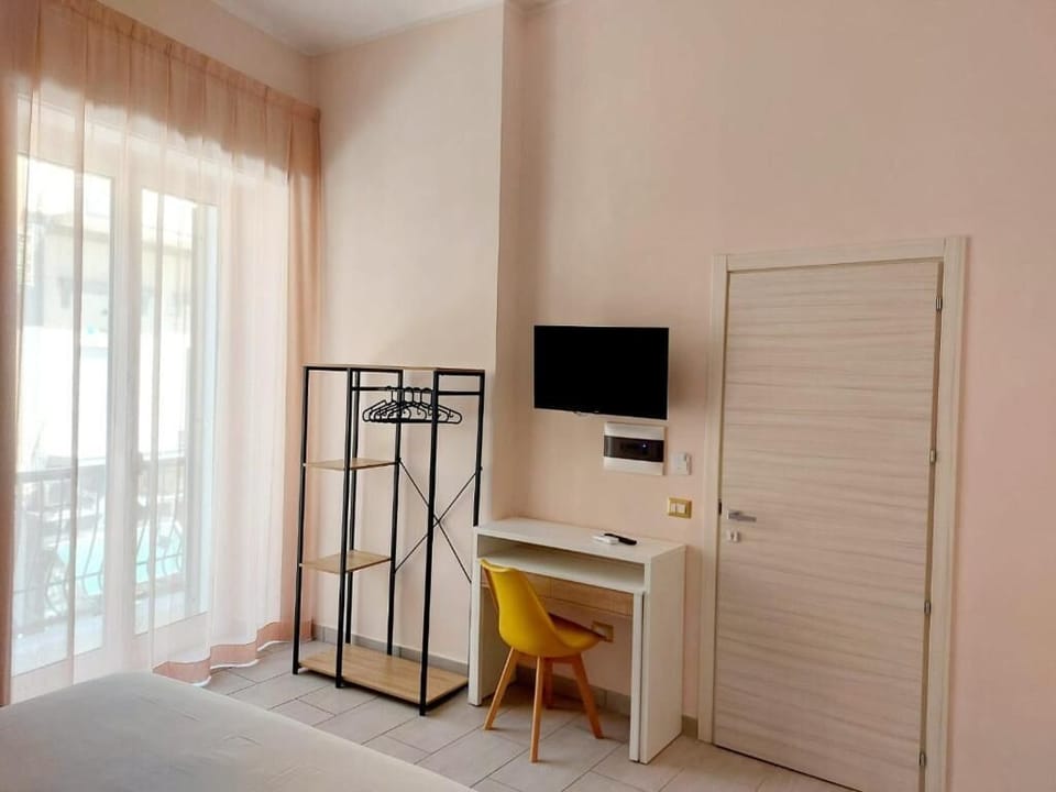 Double Room, Balcony, City View | Desk, laptop workspace, free WiFi