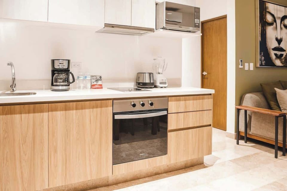 Fully equipped kitchen, perfect for home-cooked meals.