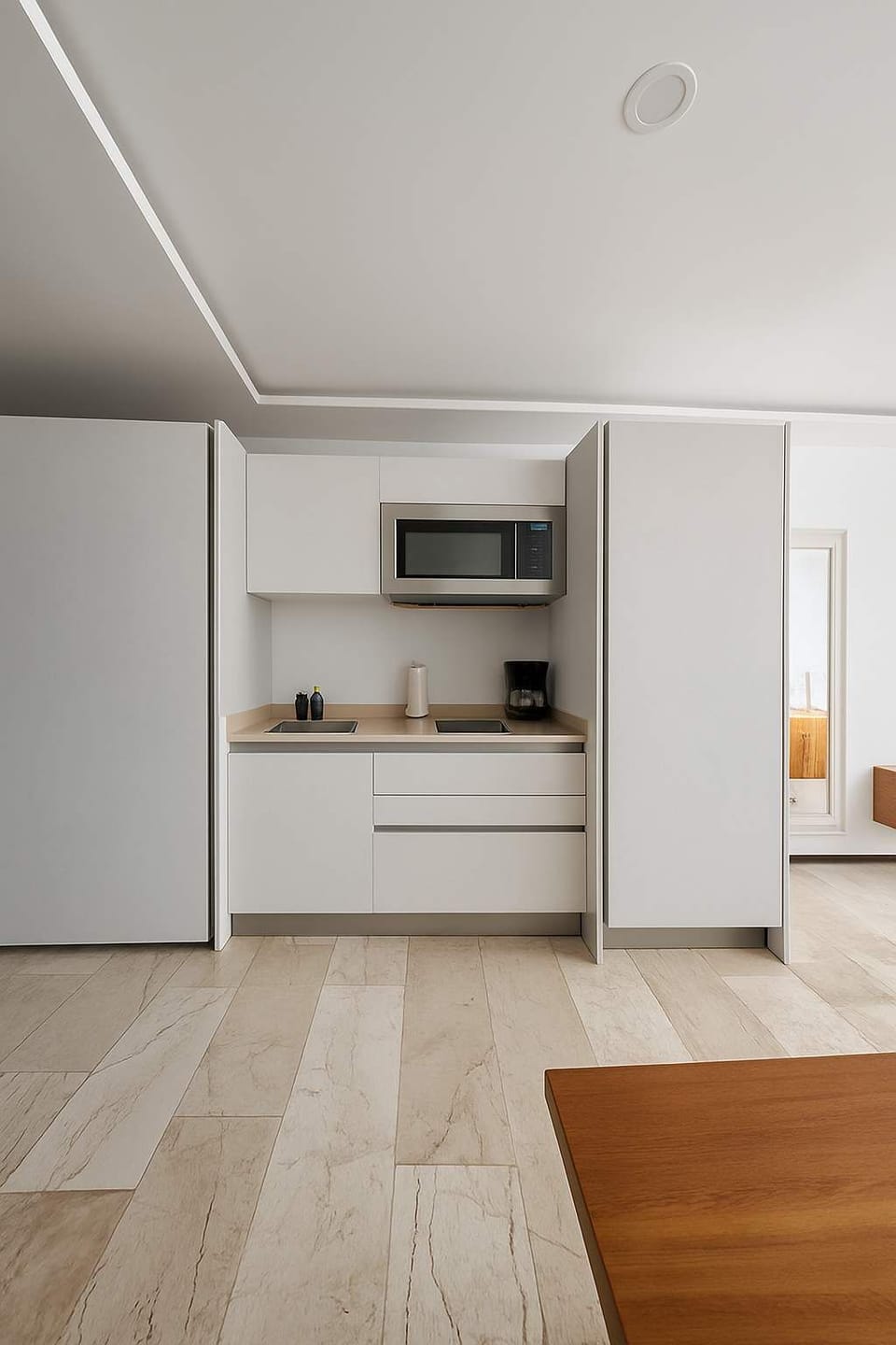 Fully equipped kitchen area with everything you need to feel at home.