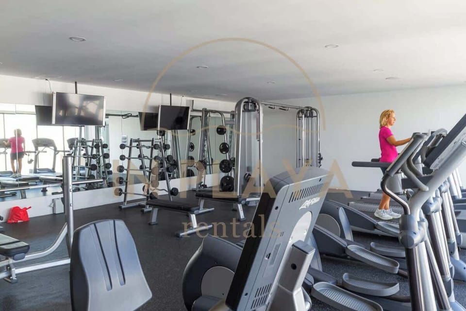 A complete gym so you don't have to interrupt your routine