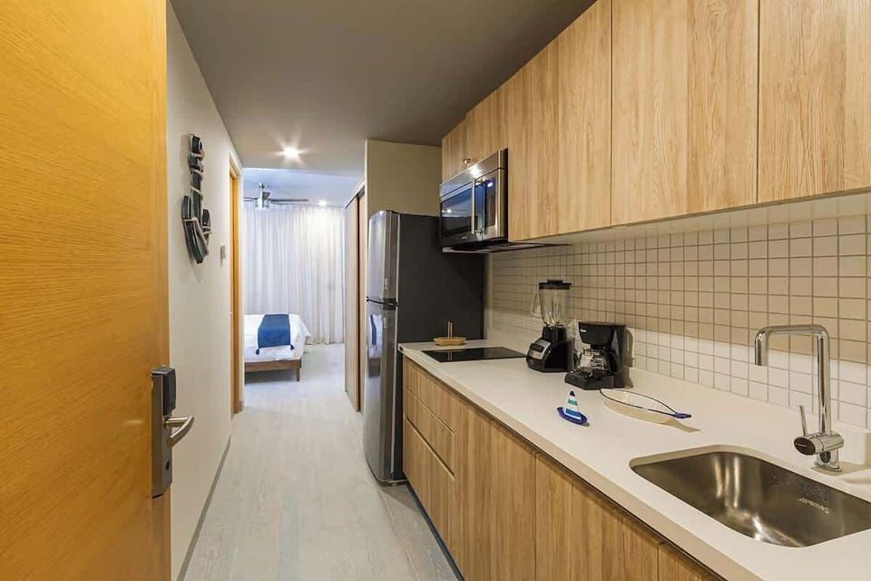 Cocina equipada / EQUIPPED KITCHEN