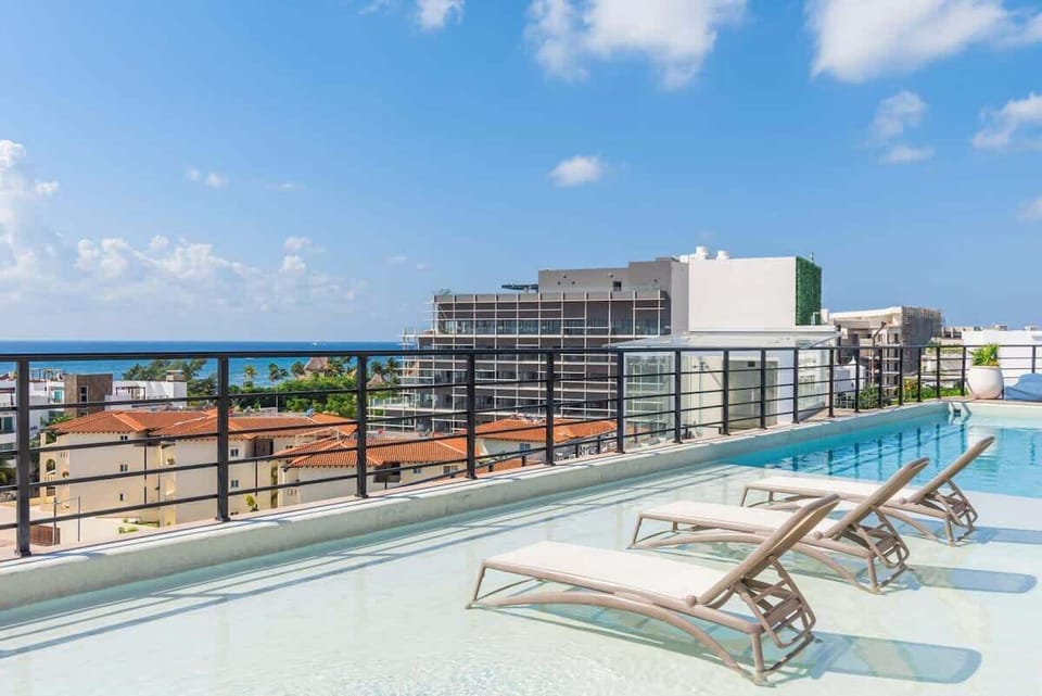 Soak up the sun at our infinity rooftop pool.