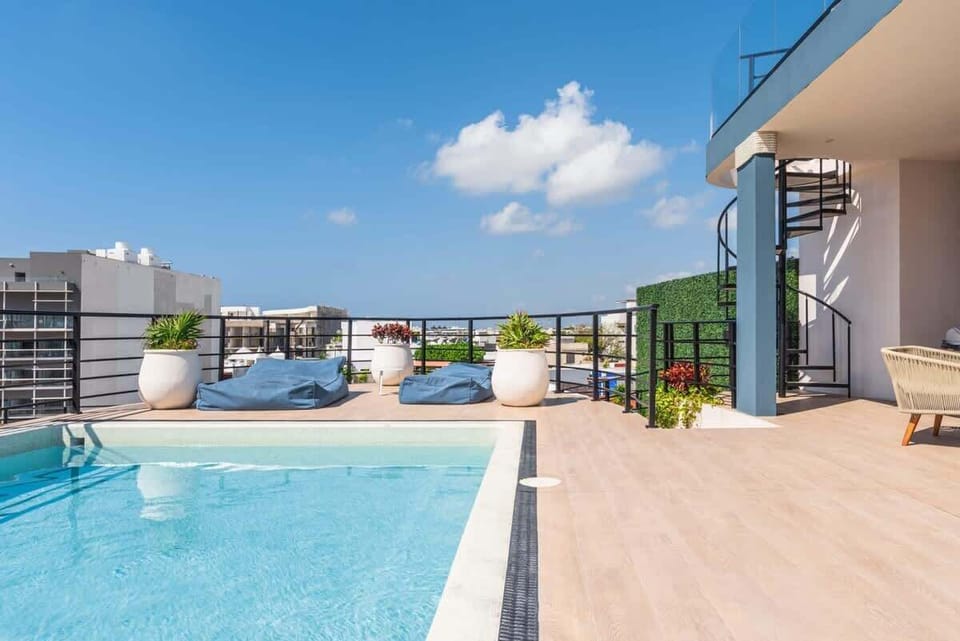 Relax and dine al fresco on our rooftop terrace.