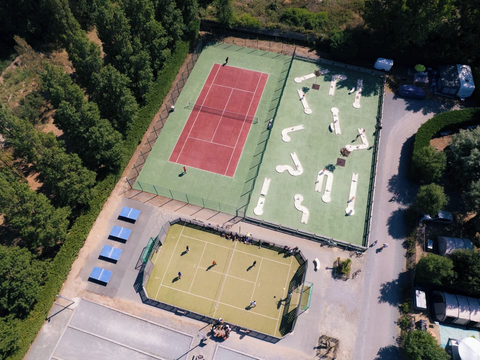 Sport court