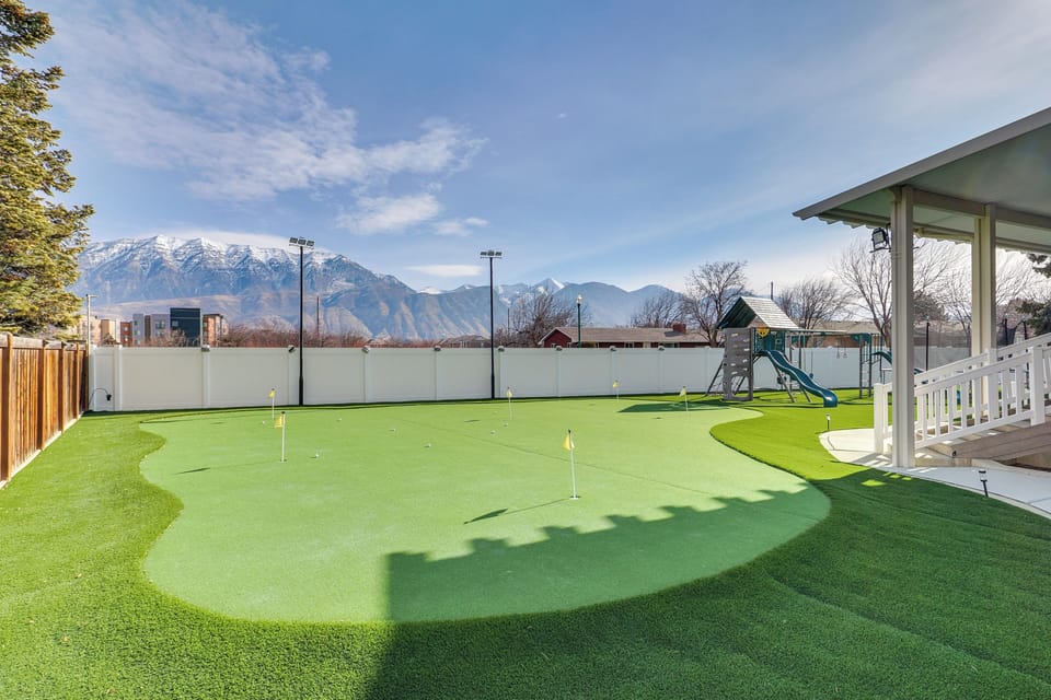 Orem Vacation Rental | 7BR | 7BA | 5,000 Sq Ft | Stairs Required